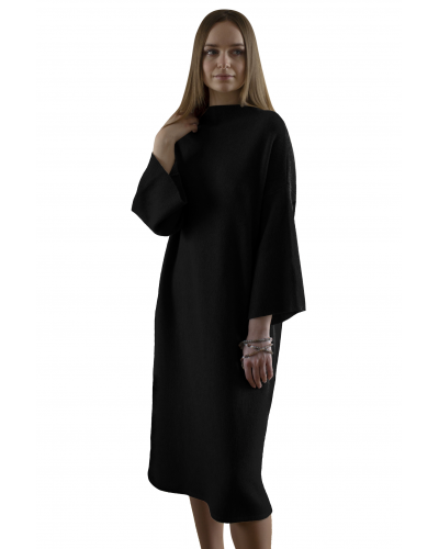 Robe incarne l’élégance du luxe discret